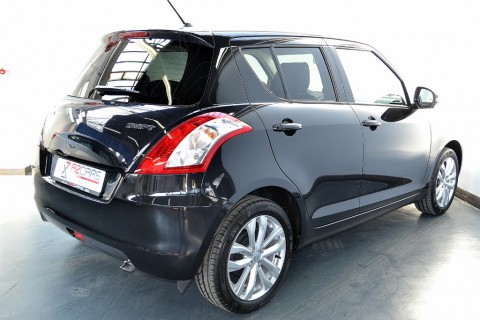 Suzuki Swift 1.2i