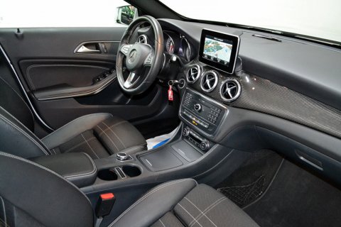 Mercedes GLA200d Auto