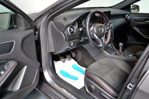 Mercedes-Benz A 180d AMG