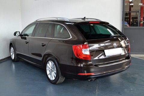 Skoda Superb Combi 1.6 Tdi