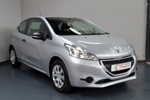 Peugeot 208 1.2i Access