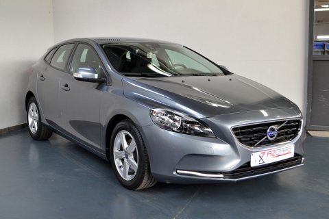 Volvo V40 1.6 D2