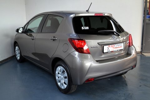 Toyota Yaris 1.0i VVT-I