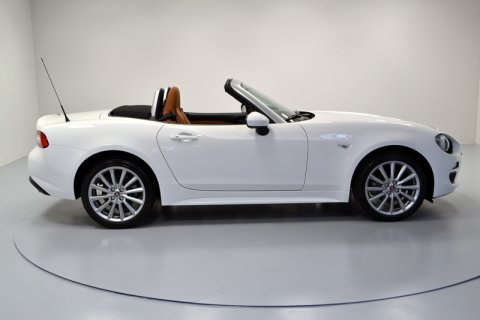 Fiat 124 Spider