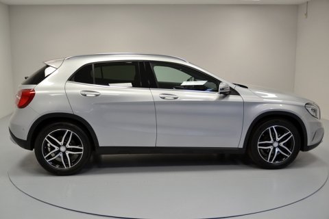 Mercedes GLA200d Auto