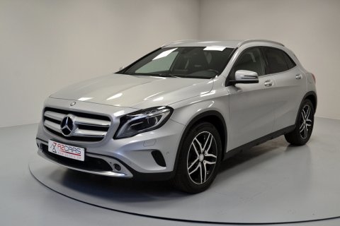 Mercedes GLA200d Auto