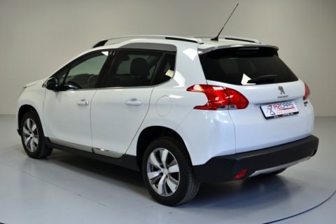 Peugeot 2008 1.6 e-HDI