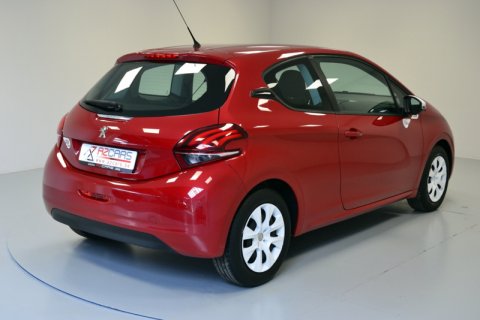 Peugeot 208 1.2 PureTech