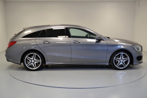 Mercedes CLA 250