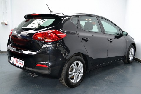 Kia Ceed 1.4I