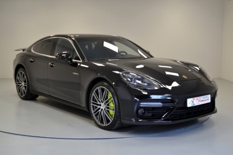 Porsche Panamera 4.0 V8 Turbo S