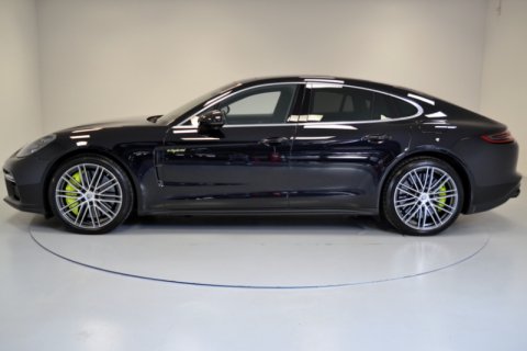 Porsche Panamera 4.0 V8 Turbo S