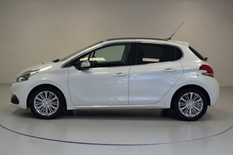Peugeot 208 1.6 Hdi Allure