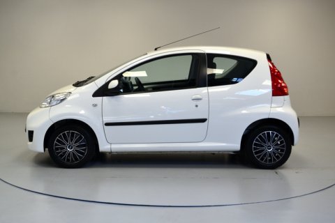 Peugeot 107 Trendy 1.0i