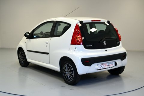 Peugeot 107 Trendy 1.0i