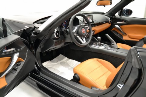 Fiat 124 Spider