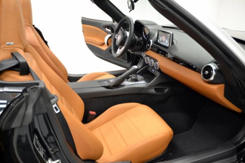 Fiat 124 Spider