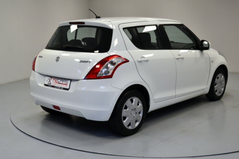 Suzuki Swift 1.2i GL Auto