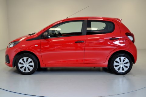 Peugeot 108 1.0i