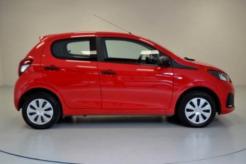 Peugeot 108 1.0i