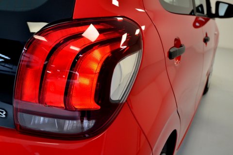 Peugeot 108 1.0i
