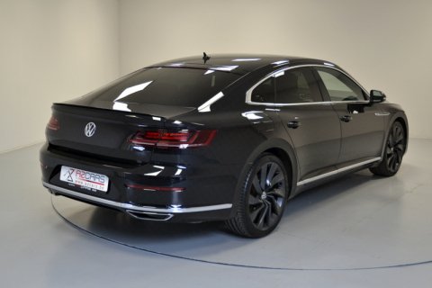 VW Arteon 2.0 TSI