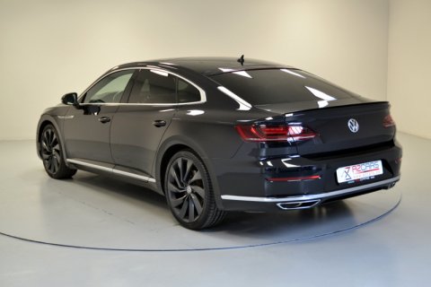 VW Arteon 2.0 TSI