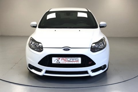 Ford Focus 2.0 Ecoboost ST2