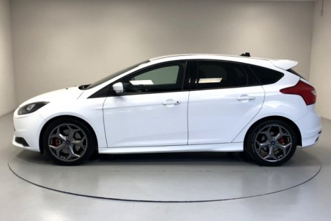 Ford Focus 2.0 Ecoboost ST2