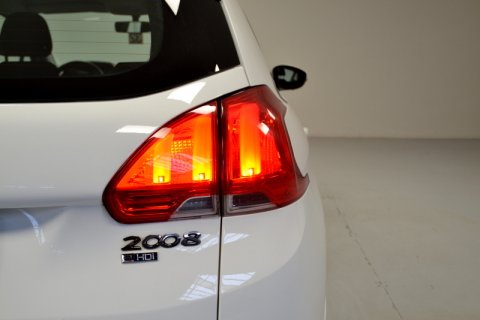 Peugeot 2008 1.6 eHdi