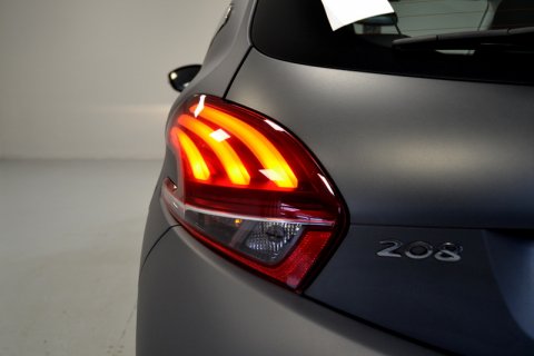 Peugeot 208 1.2 Pure Tech