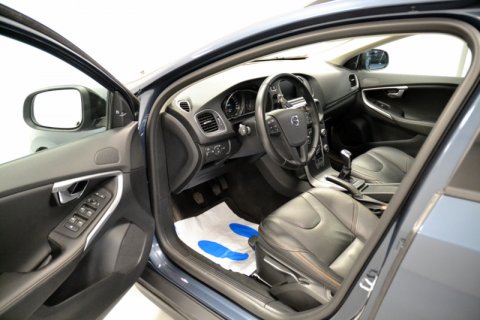 Volvo V40 Cross Country 2.0 D2