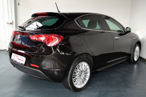 Alfa Romeo Giulietta 1.6 Jtd M