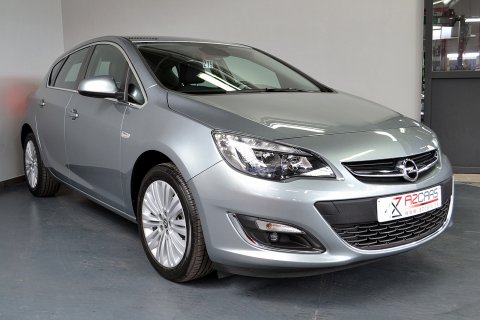 Opel Astra 1.4I Cosmo