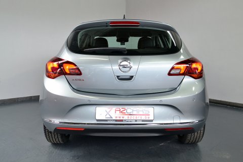 Opel Astra 1.4I Cosmo