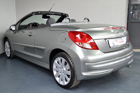 Peugeot 207CC 1.6I Pack