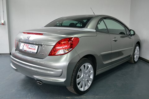 Peugeot 207CC 1.6I Pack