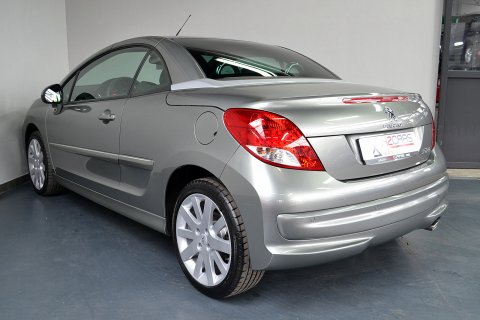 Peugeot 207CC 1.6I Pack