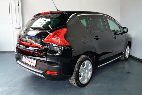 Peugeot 3008 1.6Hdi Premium