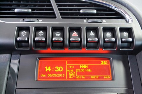 Peugeot 3008 1.6Hdi Premium