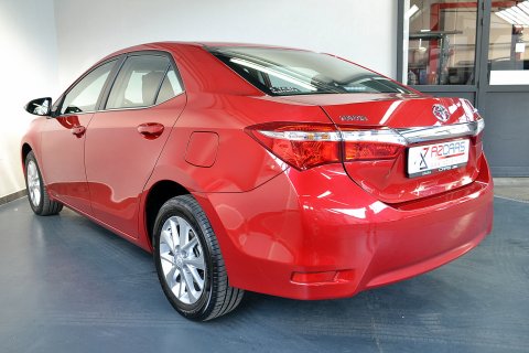 Toyota Corolla Sedan 1.6I