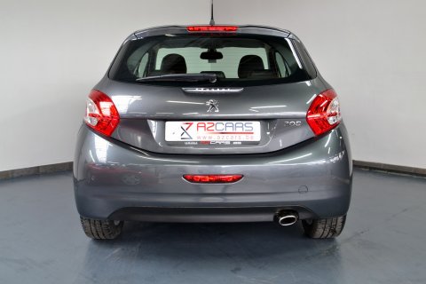 Peugeot 208 1.6I Allure