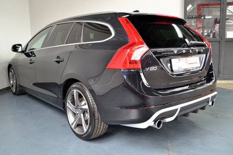 Volvo V60 1.6D R-DESIGN