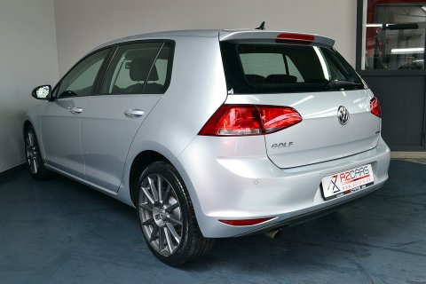 VW Golf 1.6 TDI 5P