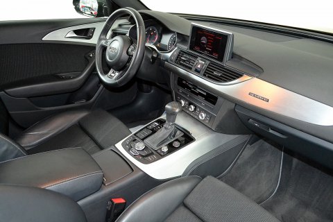 Audi A6 AVANT 3.0 TDI QUATTRO