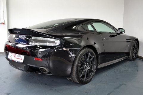 Aston Martin Vantage S 5.9i V12