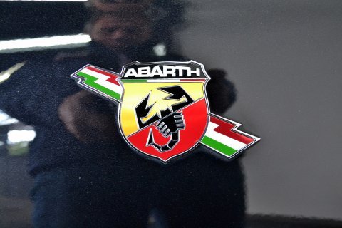 Fiat 500 1.4T-Jet ABARTH