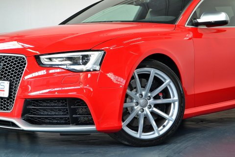 Audi RS5 4.2 V8 Quattro