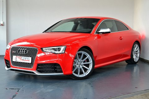 Audi RS5 4.2 V8 Quattro