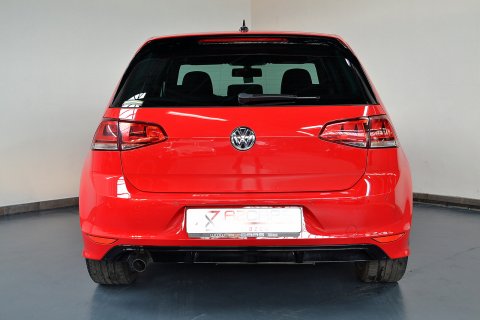 VW Golf 1.6TDI R-Line